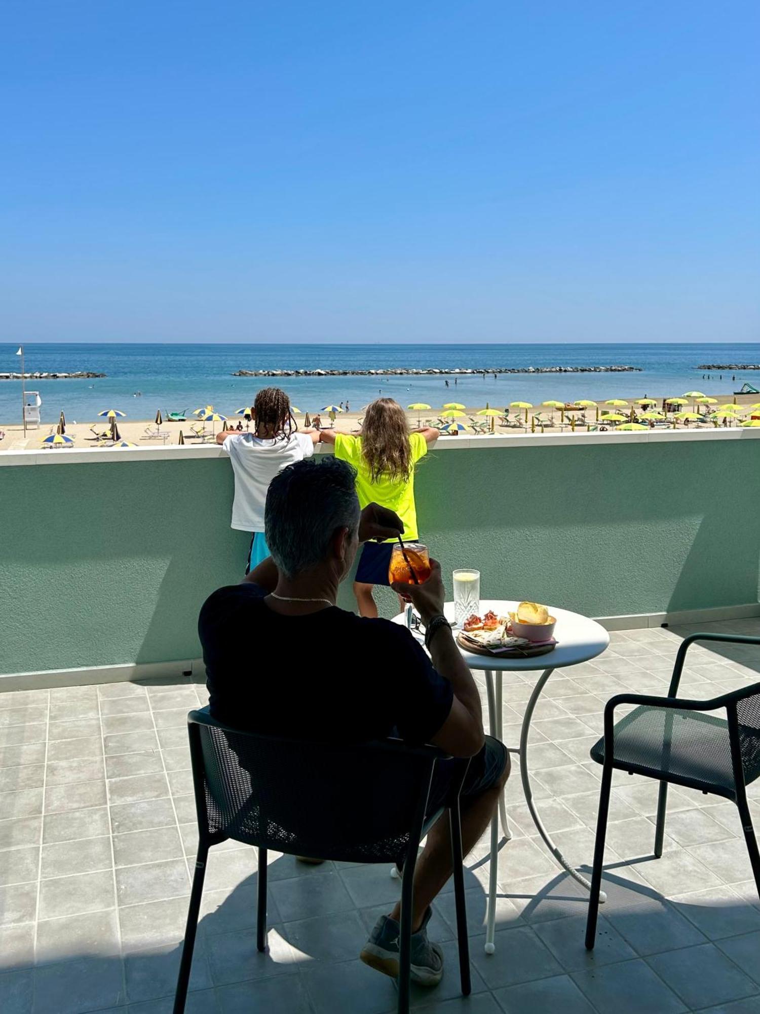 Hotel Acquamarina Viserba Rimini Esterno foto